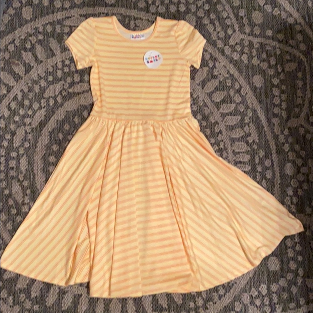 Dot dot smile cap dress size 8/10